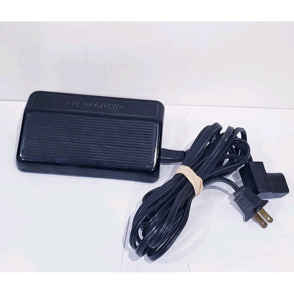 SINGER Sewing Machine Motor Controller Foot Pedal Model 988275-030 Cat CR-513